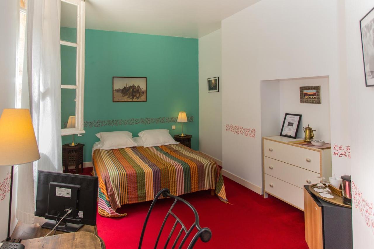 Maison D'Hotes Chambre En Ville Bordéus Quarto foto